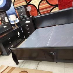 Bedroom Set Bed Nightstand 🛌 😴 😌 😍 