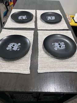Decorative Dinner Plates