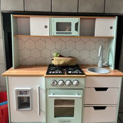 KidKraft Toddler Play Kitchen 