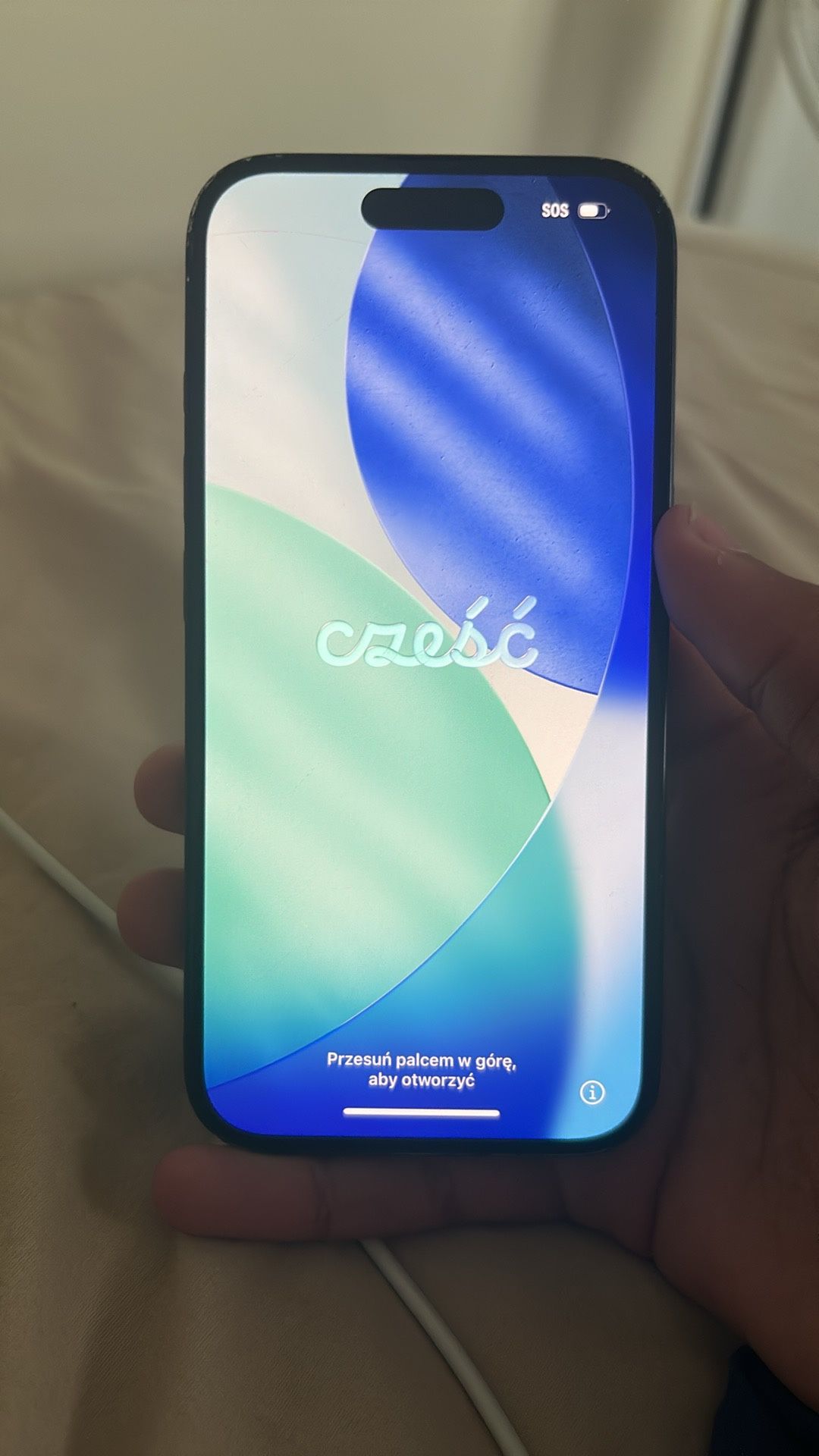 iPhone 16