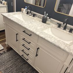 Double Sink Vanity (60”) 