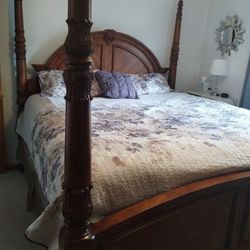 Four poster King size bed frame