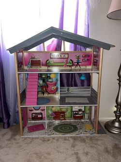 Doll House
