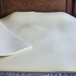 Memory Foam Mattress Top Queen Size 