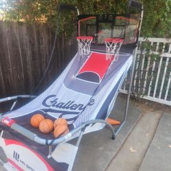 Double Shootout Basketball Game 