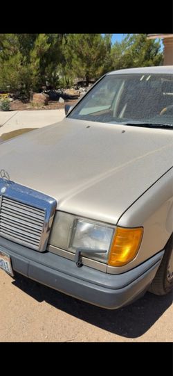 1987 Mercedes-Benz 300D