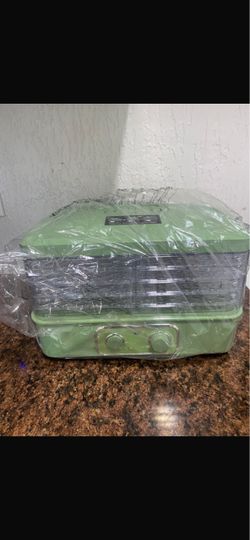 Food dehydrator machine