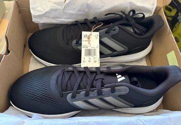 Adidas Ultrabounce running/walking shoes Men’s size 12 1/2