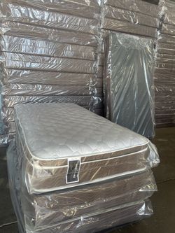 New  Full Pillow Top 