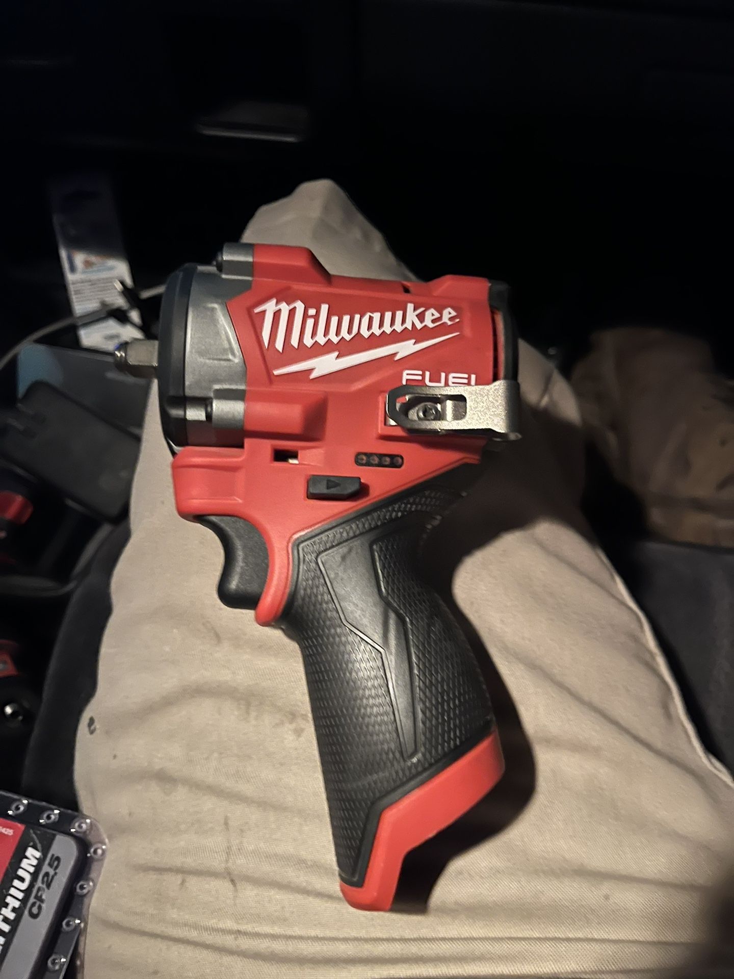 Milwaukee Stubby New Gen 550 Ft Pounds Of Torque
