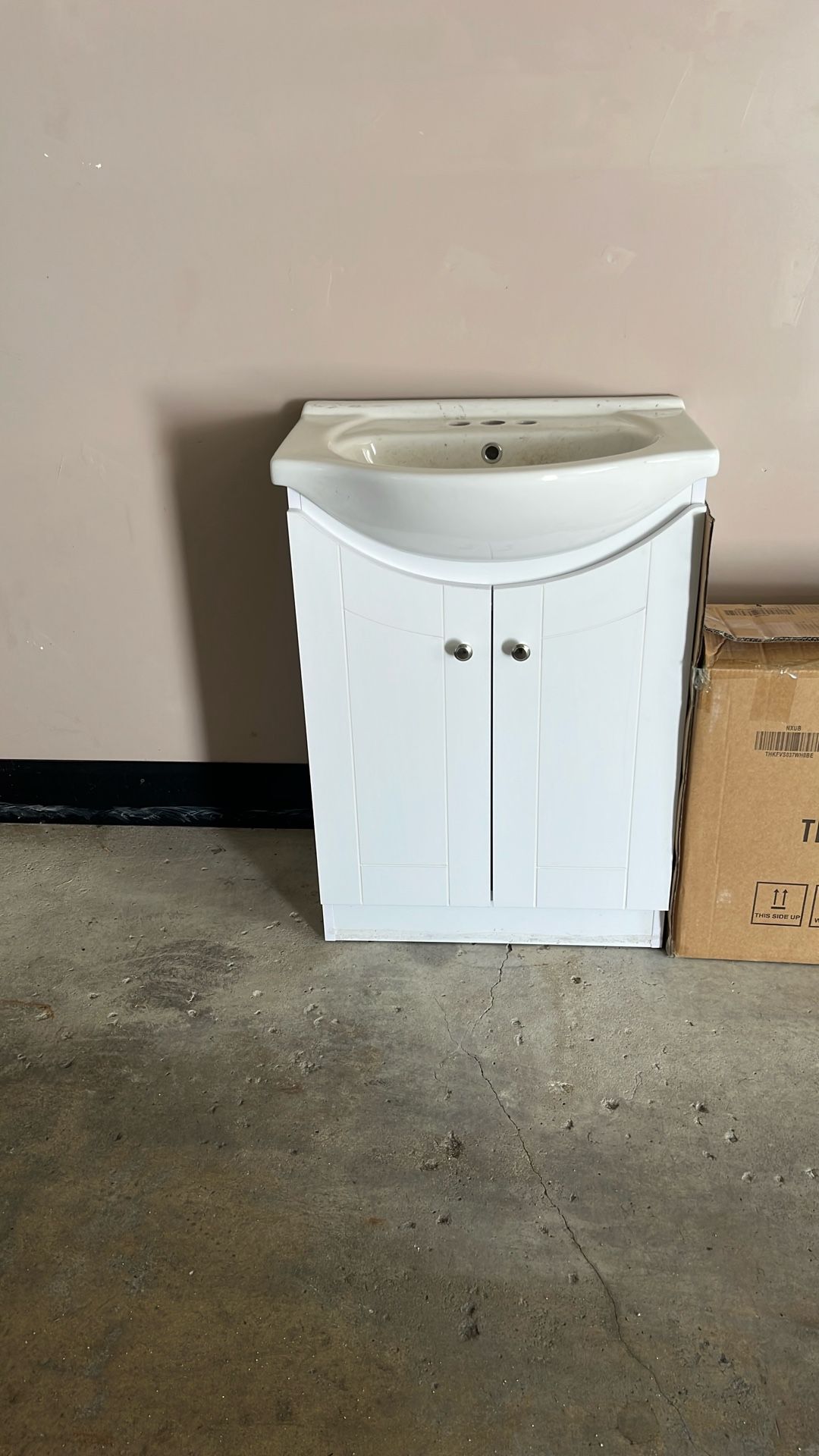 Bath Vanity Good Condition 24 Inch