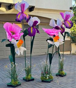 Giant flowers