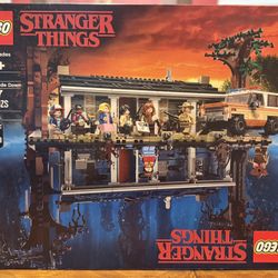 LEGO Stranger Things: The Upside Down (75810) - UNOPENED