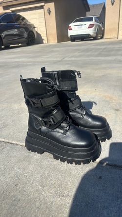 Goth platform boots