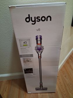 Dyson V8 Cordless Stick Vacuum