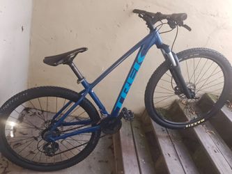 Trek Marlin 5 - 17.5" Frame