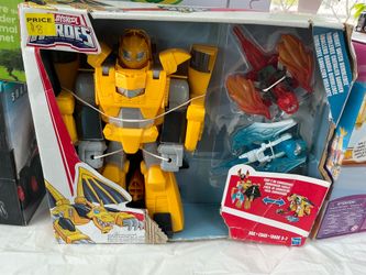 NEW Transformers Action Figures