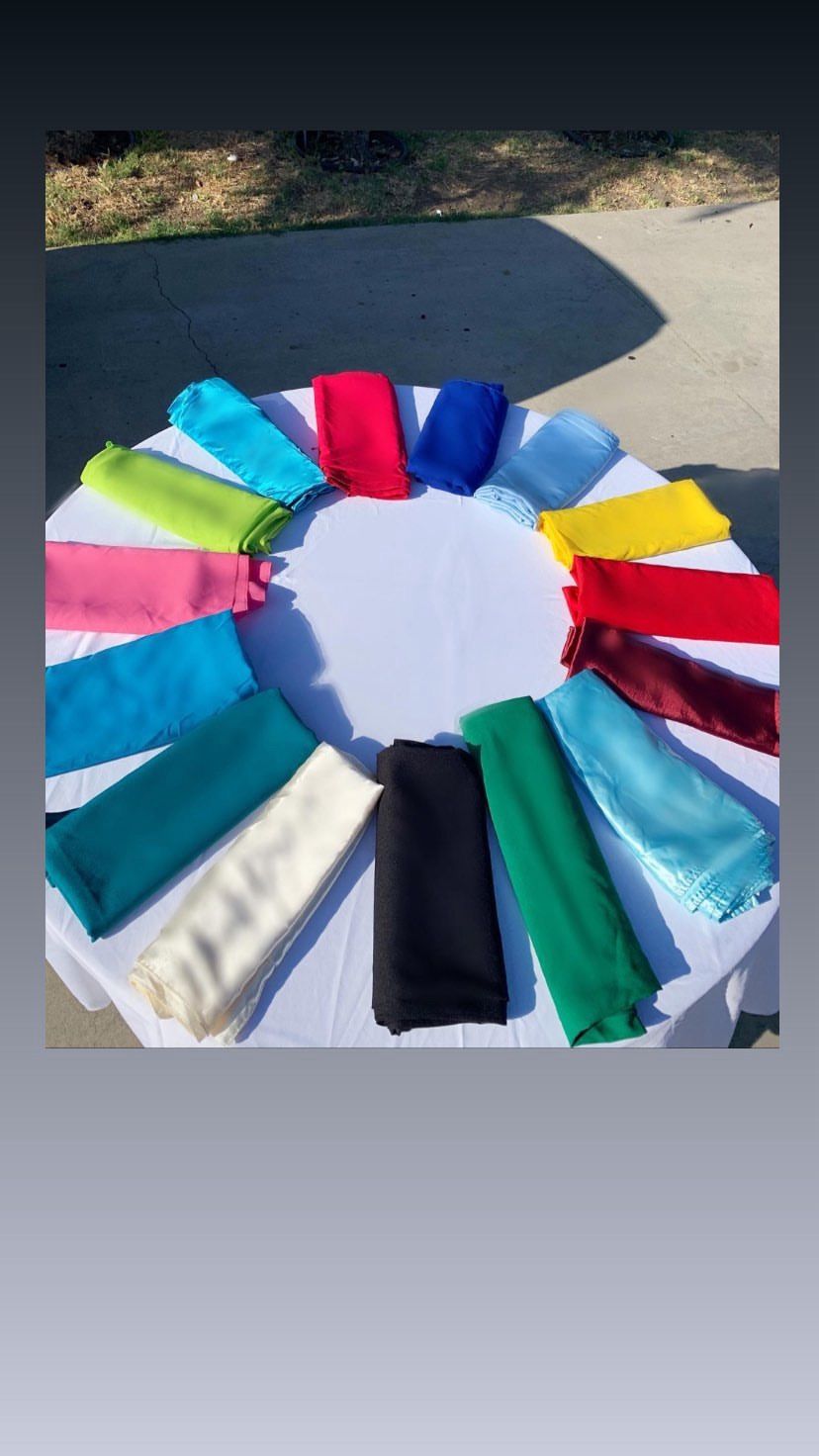 Mantels / Table Cloths 