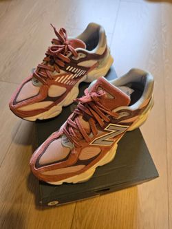New Balance 9060 size 8.5