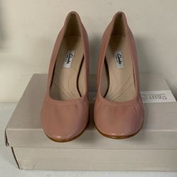 Clarks Women’s Grace Eva Sz 9.5. Dusty Pink Leather.              Sh