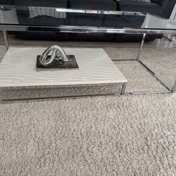 Coffee and end tables