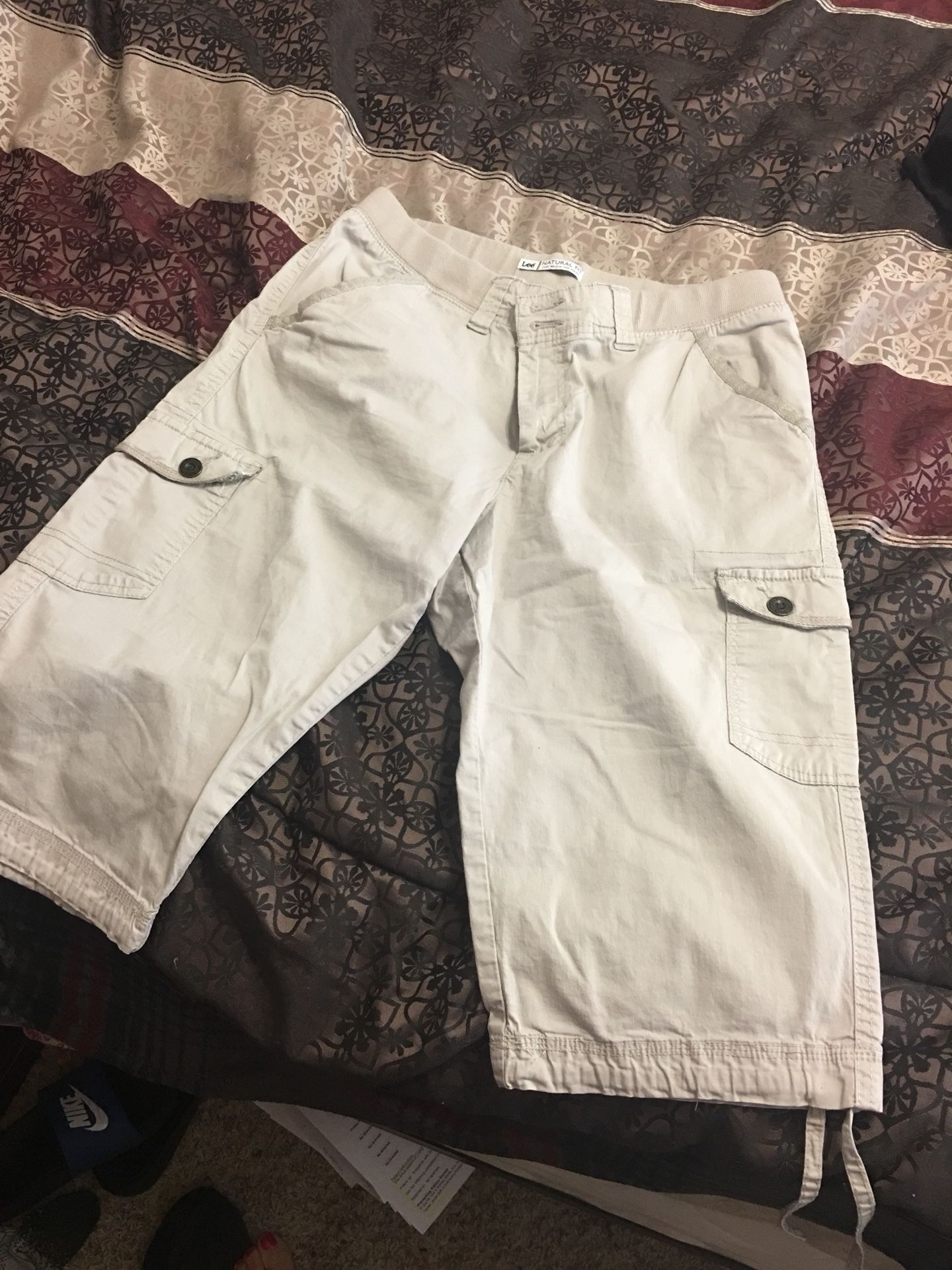 Women’s size 16