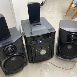 Sharp CD-DH950 Mini Component System - Excellent Condition! $90