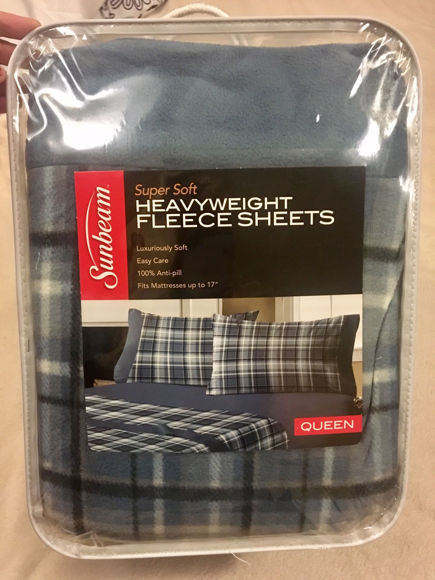 Queen Fleece Sheets and Pillow Cases (UNUSED) for Sale in Bend, OR - OfferUp