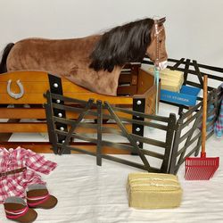American Girl Doll Horse Stable, Supplies And Cowgirl Outfit For 18 Inch Doll