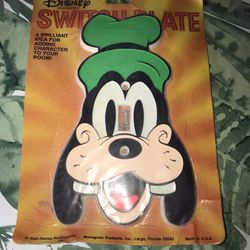 RARE Disney Goofy Vintage Light Switch Plastic Cover Panel Wall Plate Sealed!