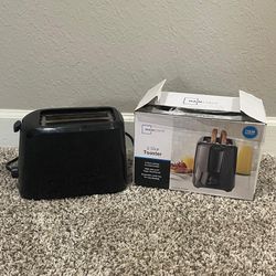 Small Toaster 