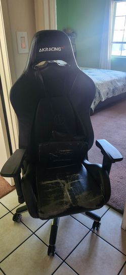 Gaming chair