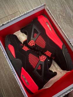 Jordan 4 size 9
