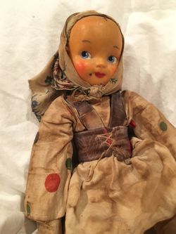 VINTAGE 1940s Celluloid face doll