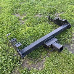 Universal Tow Hitch