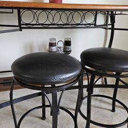 Bar Unit With 2 Stools ,and wine holder
