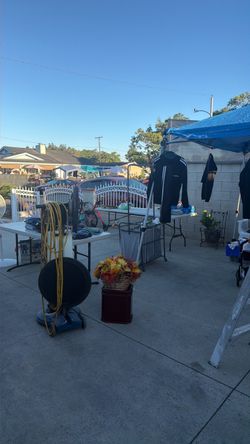 Garage sale - today Saturday 09/05/2026