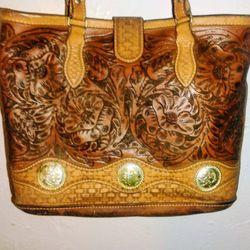 Leather Purse Floral Engravings
