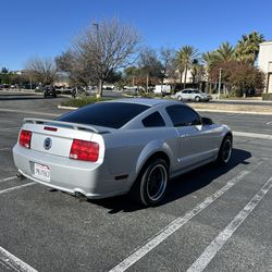 2006 Ford Mustang