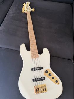 Allen Eden Bass 5-string