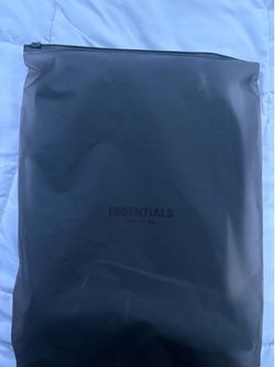 Essential Shorts Size M