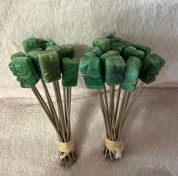 JUEGO DE REMOVEROR ANTIGUO DE METAL Y PIEDRA JADE