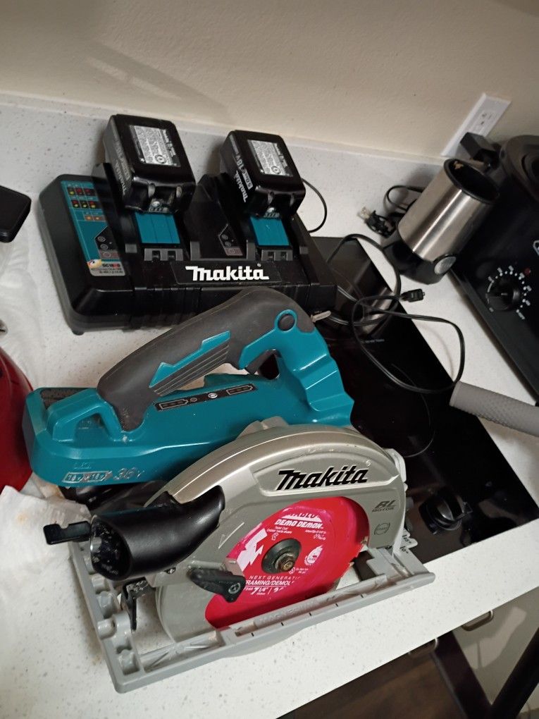 Makita
5 stars out of 1 review
(5.0)|
1
Makita XSH06Z 18V X2 LXT Lithium-Ion 36V Brushless Cordless 7-1/4 Circular Saw,
