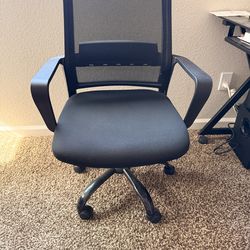 OFFICE CHAIR GREAT CONDITION