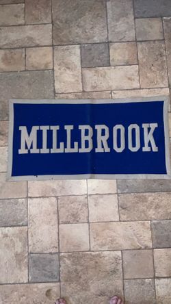 VINTAGE FELT BANNER FROM MILLBROOK  PREPATORY  SCHOOL