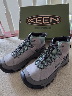 Keen Mid Hiking Boots Gray Green