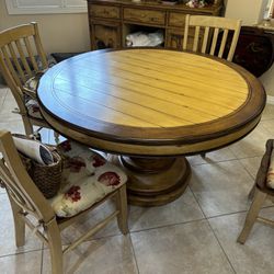 Dining Room Set With Hutch