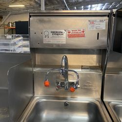 Hand Sinks 