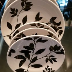 Culinary Arts Dinnerware 10 Pieces