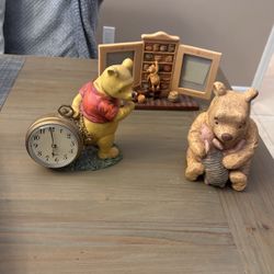 Classic Winnie the Pooh, piggy bank clock, and photo frame 40 Each Item